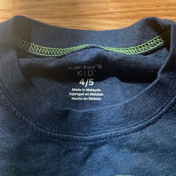 Carters boys t-shirt - Picture 2 of 3